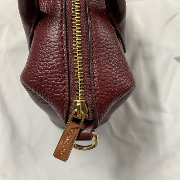 🍂 PreOwned Authentic Michael Kors Burgundy Small Purse - Picture 10 of 11